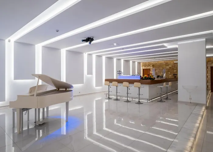 Mediterranean Hotell Laganas